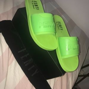 Fenty Surf Slides Lime green